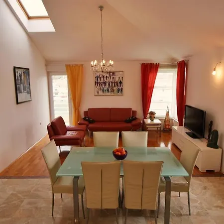 Apartment Cetina