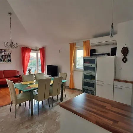 Cetina Lejlighed *