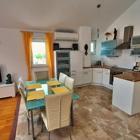 Lejlighed Cetina